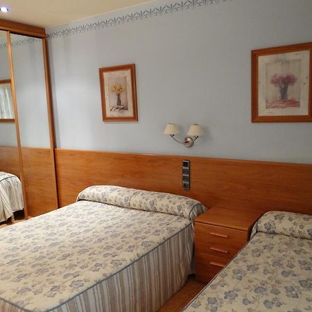Hotel Casa Carmen Benabarre Esterno foto